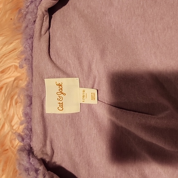 Faux fur vest by Cat & Jack Size L - Picture 4 of 6